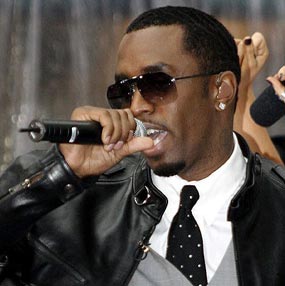 Sean “Diddy” Combs’ Exclusive Credit Card Number Posted on Internet