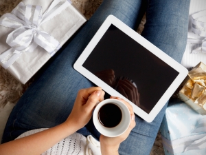 SMB Prep List for Holiday Shopping Season—Online and In-Store