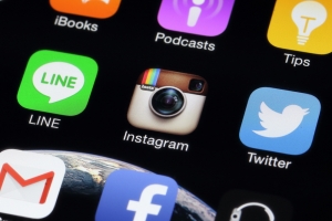 Watch Out for This Scam If You Follow Banks on Instagram