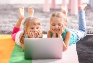 Suits Says Game Apps Spy on Kids